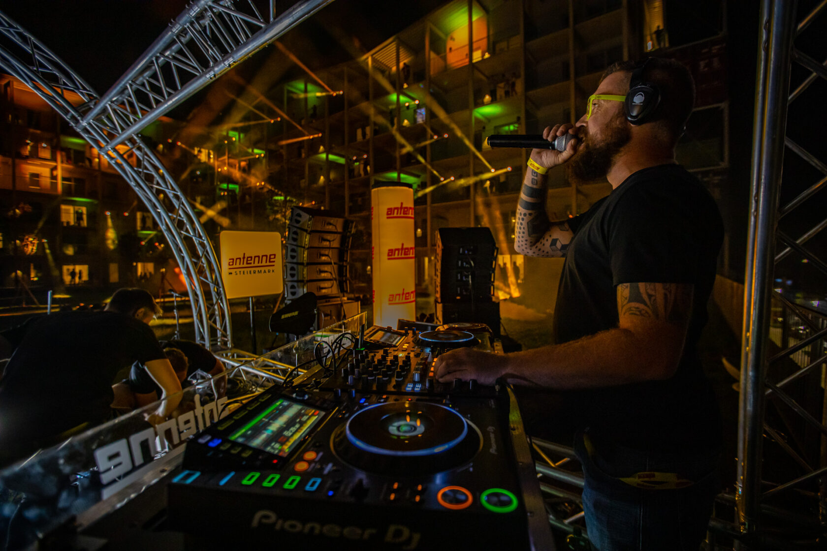 Antenne Housewarming Party mit Silent Disco Austria